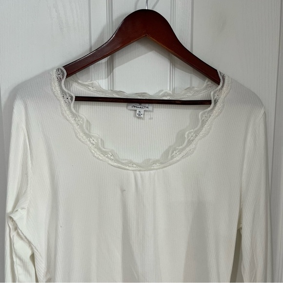 Socialite long sleeve scoop neck top in ivory color - Picture 2 of 9